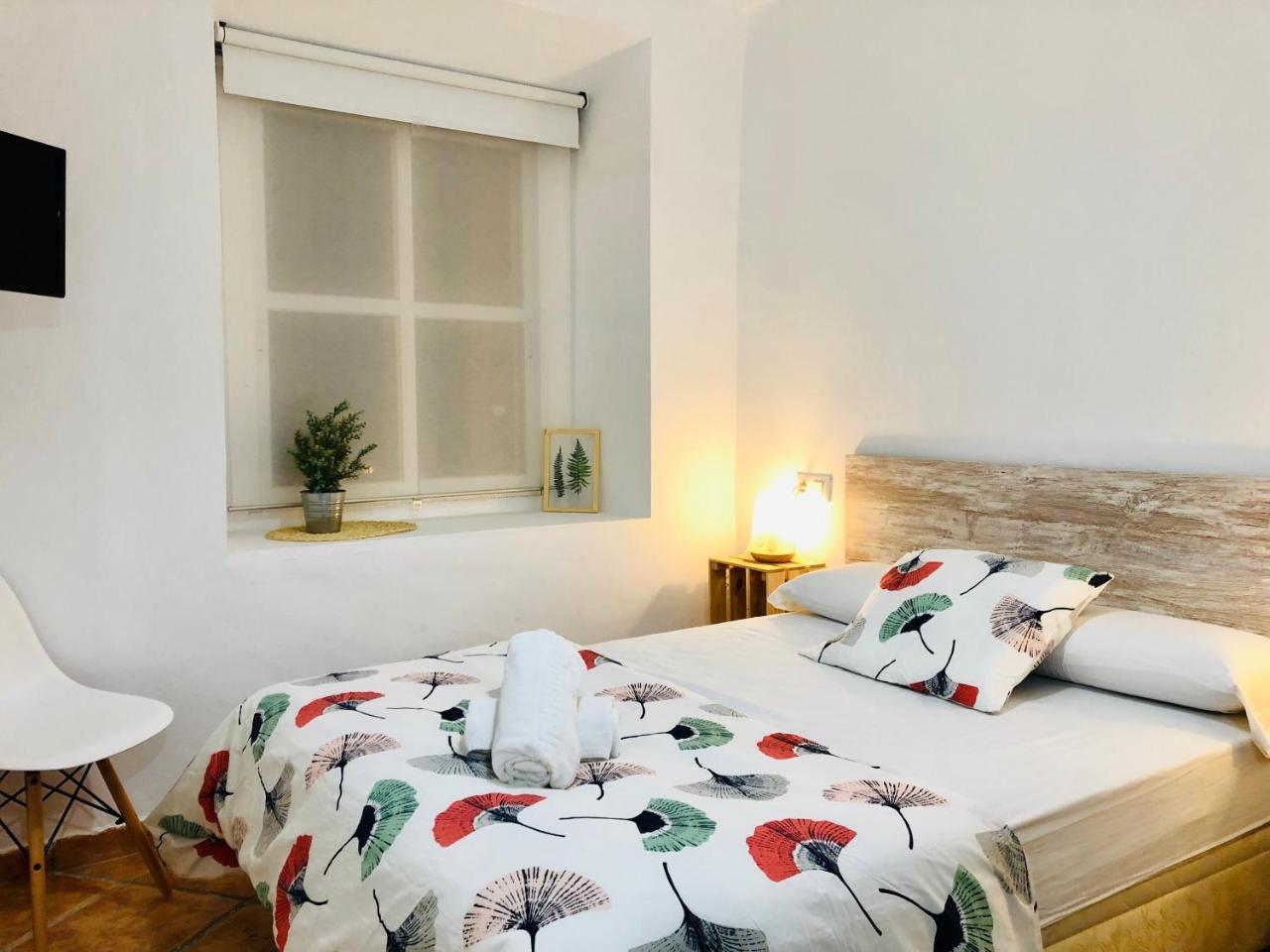 Pension La Cantarera Guest house Cadiz